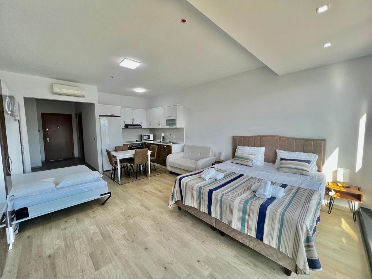 Apartments With Sea And Mountain Views, Portа Batumi Tower Buitenkant foto
