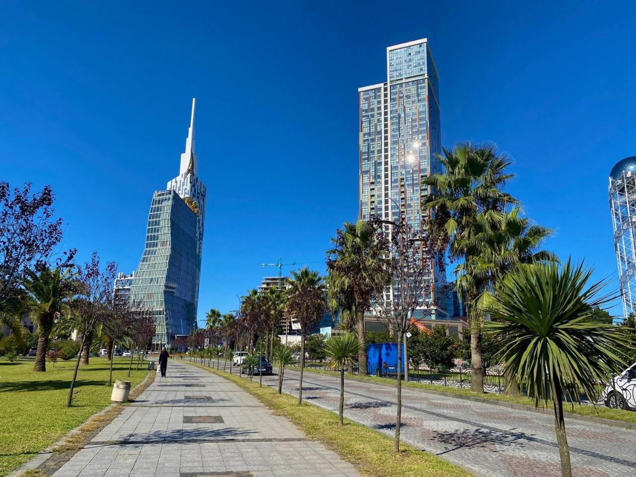 Apartments With Sea And Mountain Views, Portа Batumi Tower Buitenkant foto